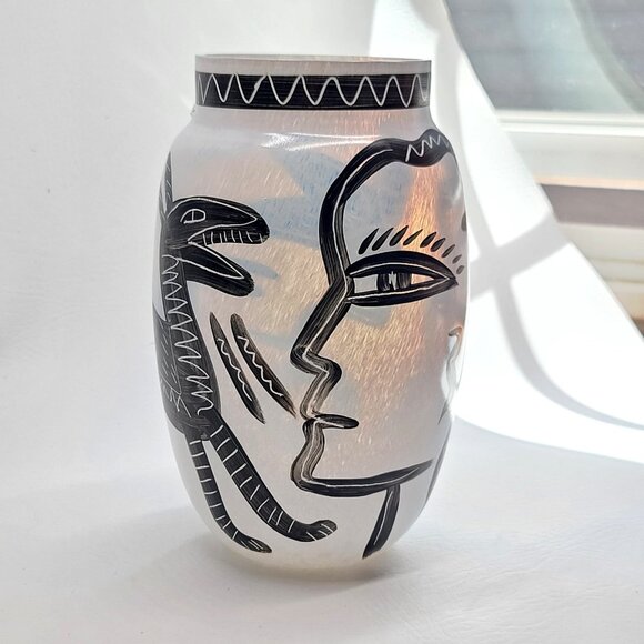Kosta Boda Ulrica Hydman Vallien Glass Vase Serpent & Face Black & White 8" Tall